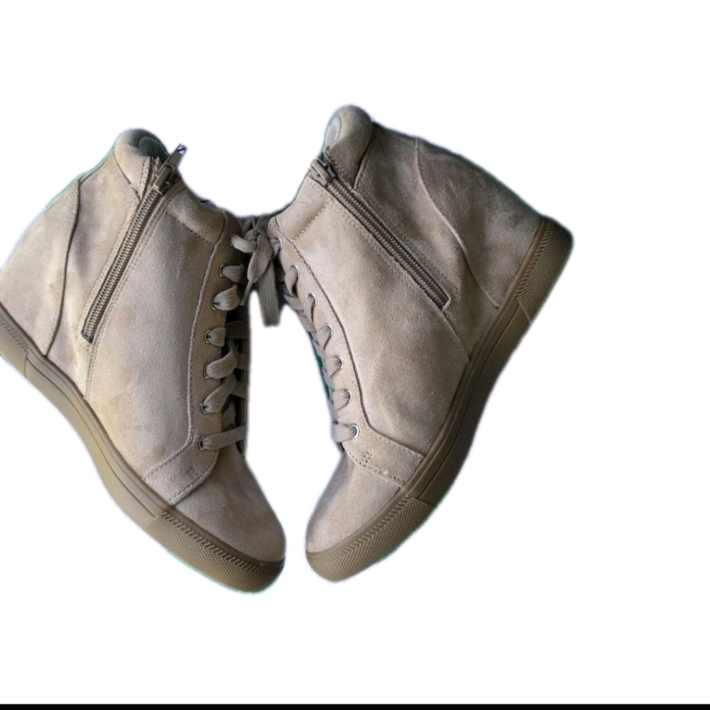 Maurices Beige Heeled Boots with Zipper - Picture 7 of 8